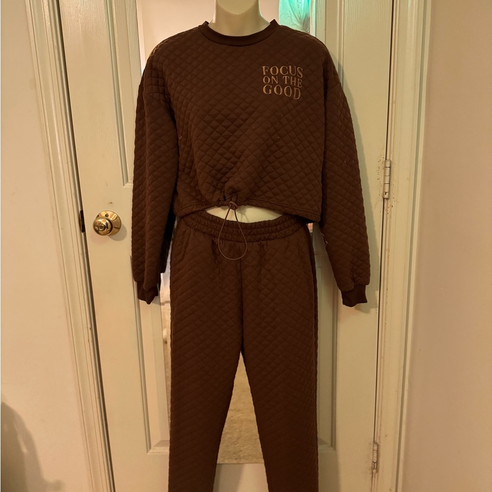Brown Quilted Sweatshirt and Joggers Set